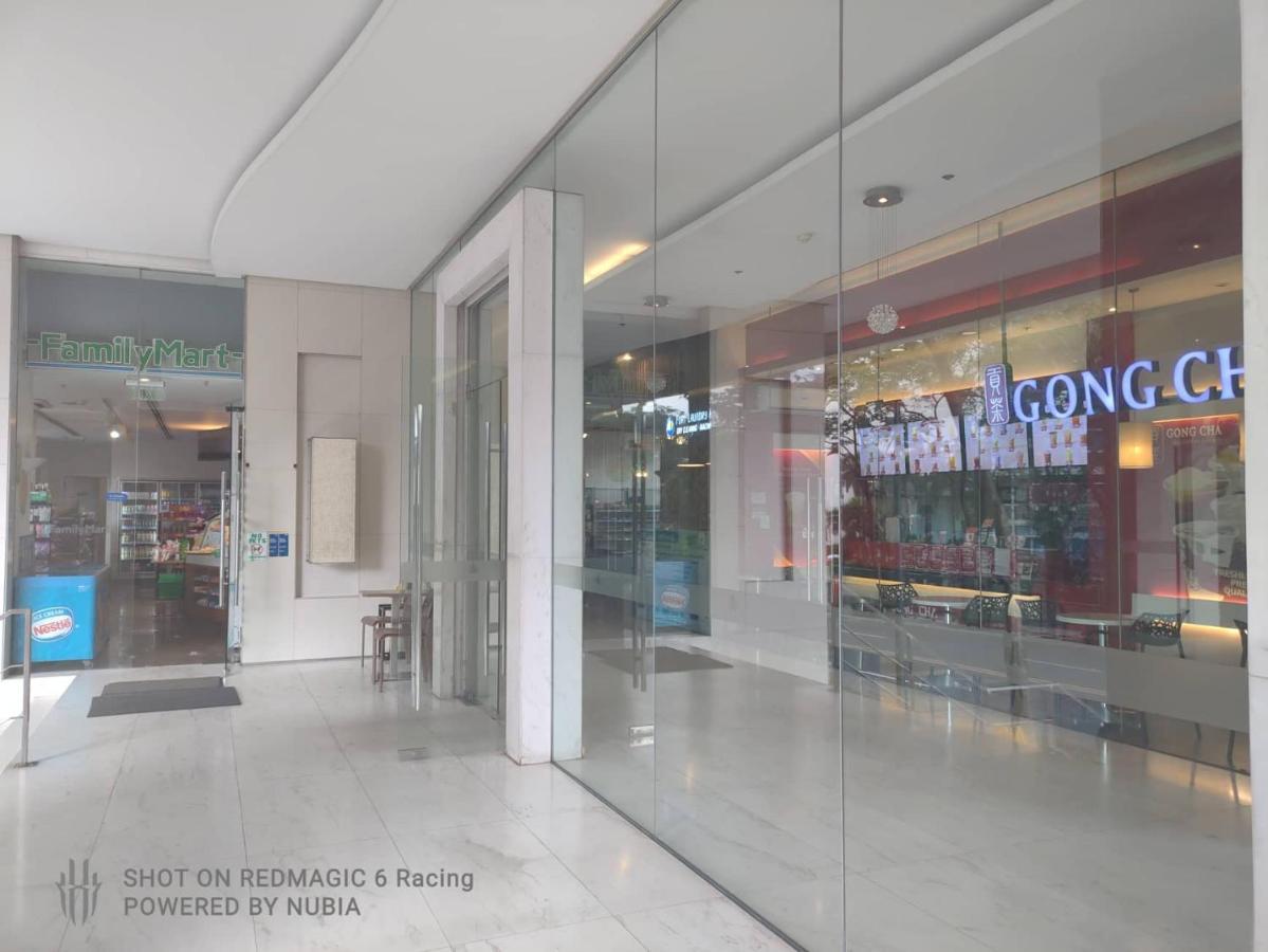 تاغويغ Fort Victoria Condominium Tower C المظهر الخارجي الصورة